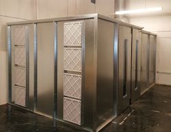 Fully Enclosed Spray Booth
