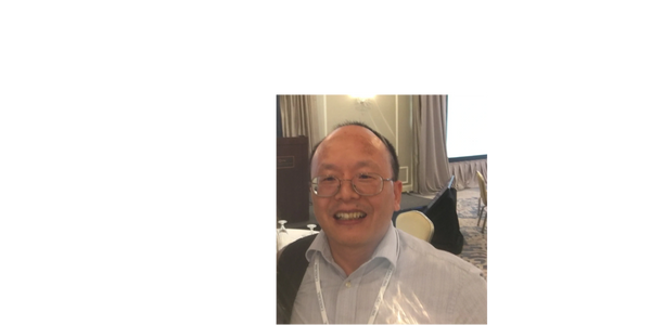 Dr. Cheng, an expert in LNP and liposomes, poses in a nano drug delivery symposium (nanoDDS). 