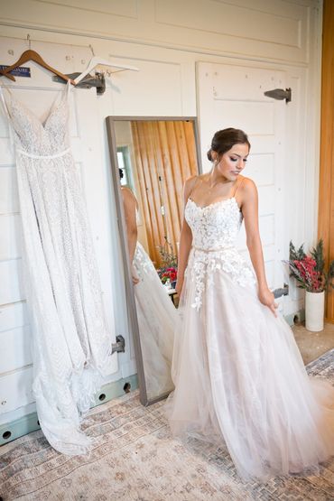 Wedding venue, Eugene, Oregon, Whitewater Weddings, Forest Wedding, Elopement