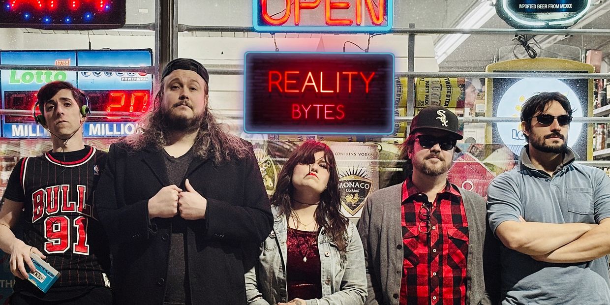 REALITY BYTES IS A 90s TRIBUTE COVER BAND FROM CHICAGO BITES ROCK MUSIC ANDI DONAHUE MADISON STOLZER