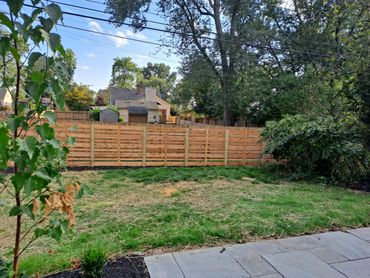 custom horizontal board fence