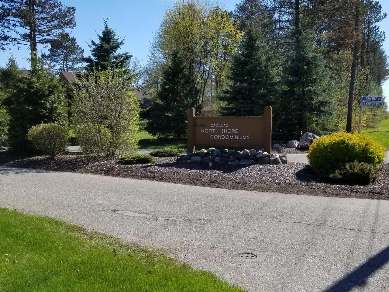 Cadillac North Shore Condominium Association