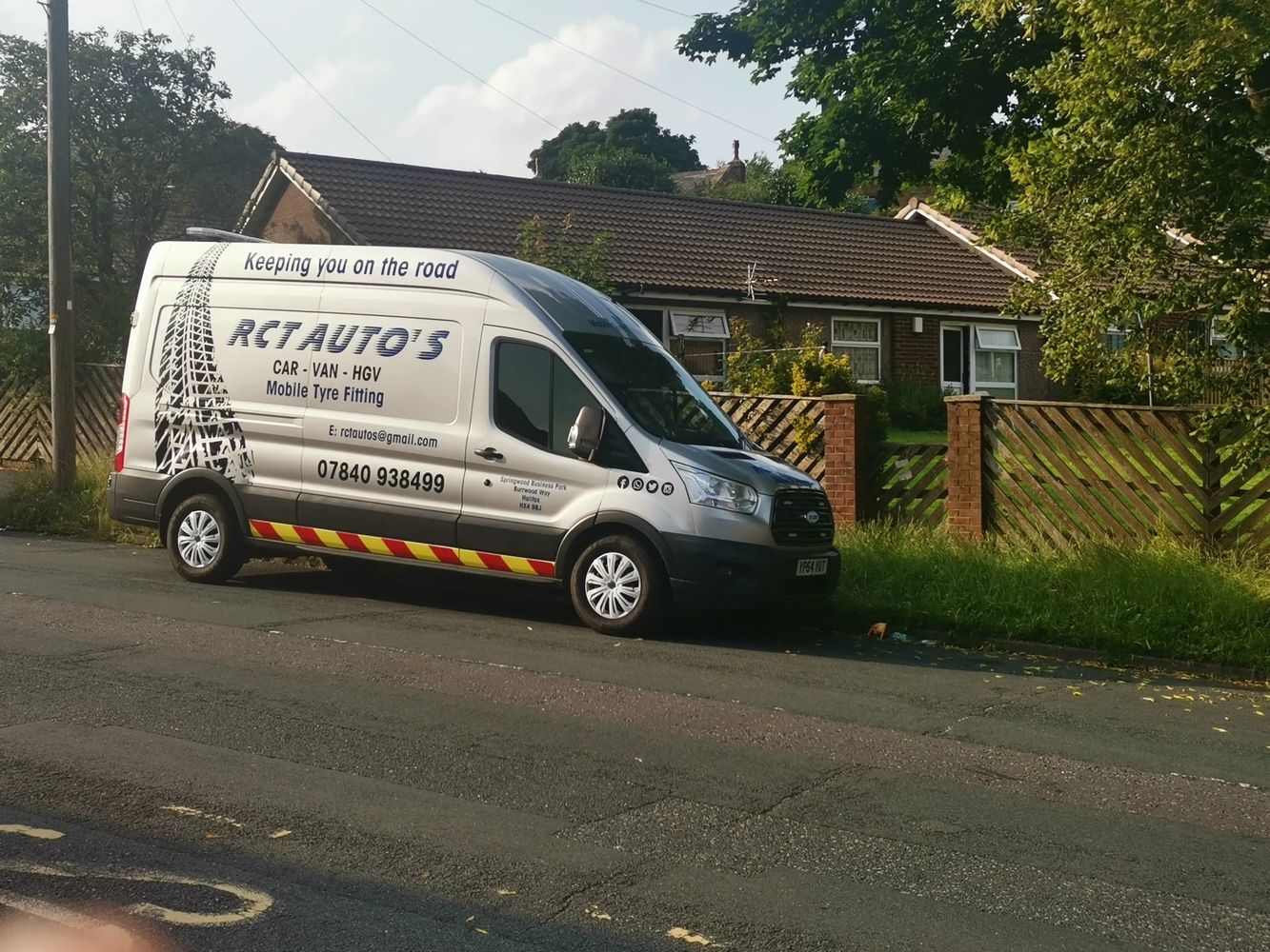 RCT Autos mobile tyre fitting Halifax, Huddersfield, Bradford, Leeds, Keighley.
phone 07840 938499