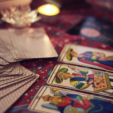 image of tarot cards used in process of oracular astrology