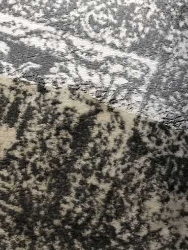 Hot water deep cleaning of carpet