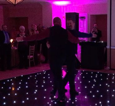 Man and man dancing, same sex wedding dance, wedding,