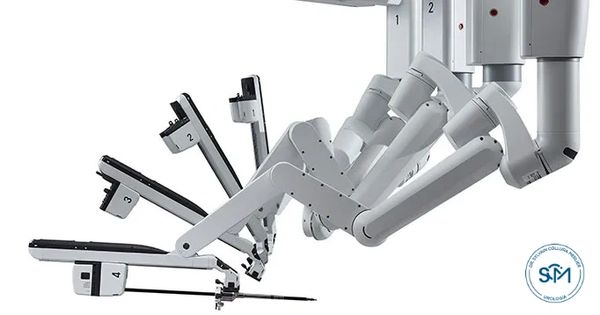 Dr. Sylvain Collura Merlier es urólogo especialista en cirugía robótica en la CDMX