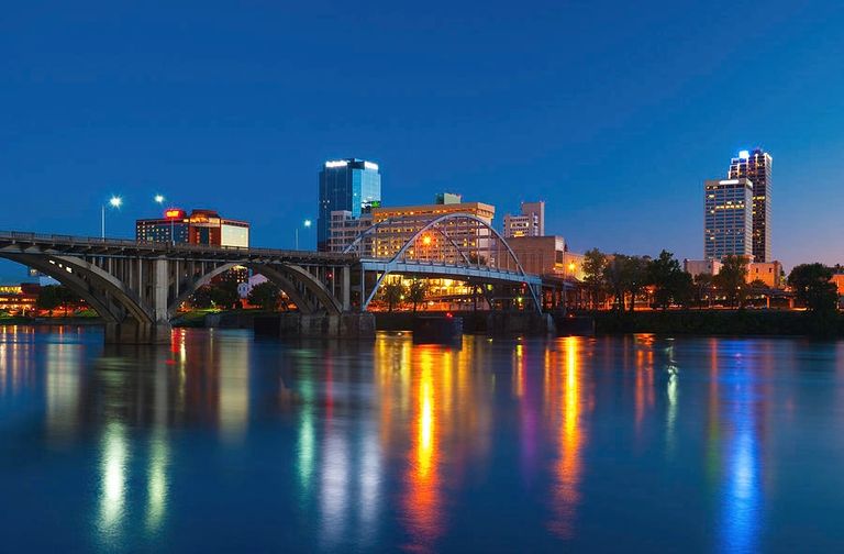 Diamond State Accounting offers financial planning, payroll, tax assistance, business consultation.