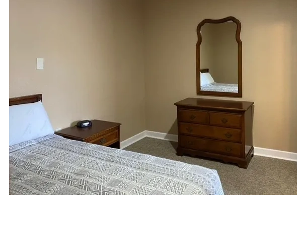 House keeping does an incredible job keeping the property clean and comportable.
