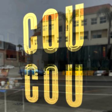GOLD LEAF Glass
WATER GILDING
SIGN PAINTER LOS ANGELES
Bar CouCou
Venice
23k gold
hand painted