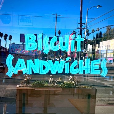 SIGN PAINTER
SIGN PAINTING
LOS ANGELES
hand painted
window painting
Echo Park 
All Day Baby
custom