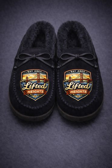 Bold look, great quality and a style you will never forget. Keep your feet lifted all year long.