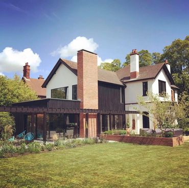 Thin coat render with a silicone finish in Grimsby