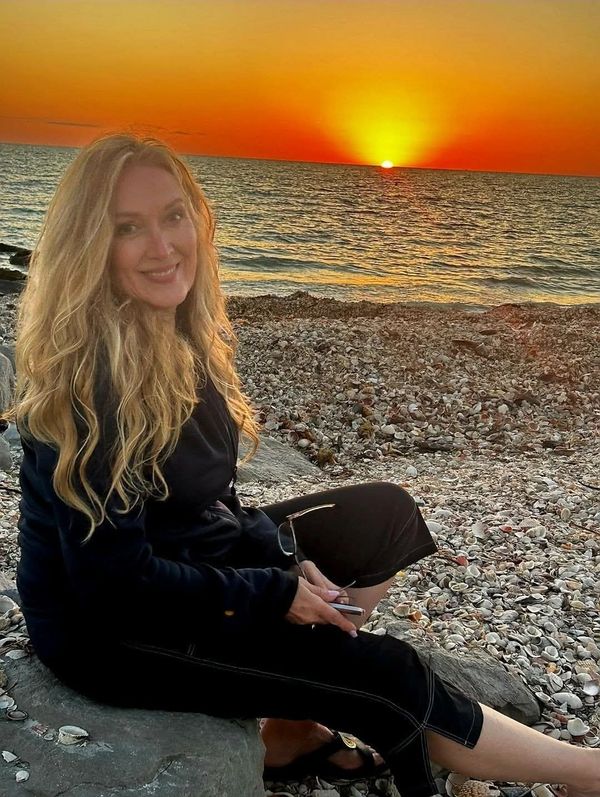 Donnaleigh on the beach