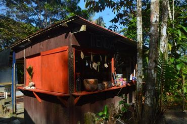 Apoyamos el turismo comunitario en Bahía Málaga en temporada de Avistamiento de Ballenas Jorobadas