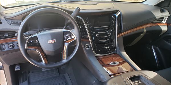 escalade interior clean