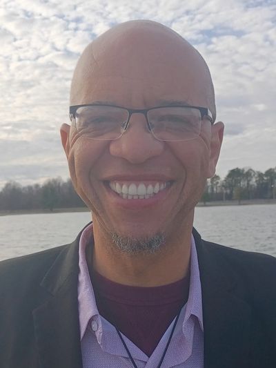 Consulting Hypnotist Gabriel Saunders
