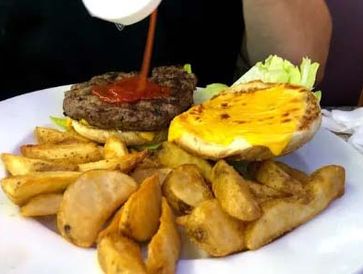 Cheeseburger and French Fries