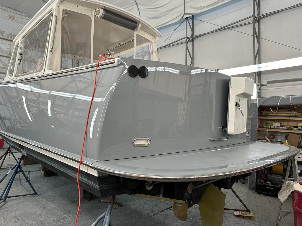 Full boat paint job on a 2006 MJM 34Z done in our on-site paint tent. 