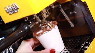 Bebidas com bordas recheadas de Nuttela