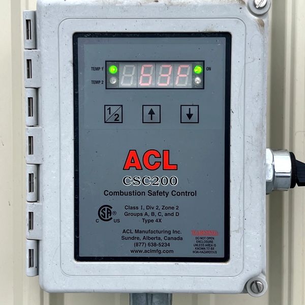 ACL CSC200 combustion safety control panel showing 632°F temperature.