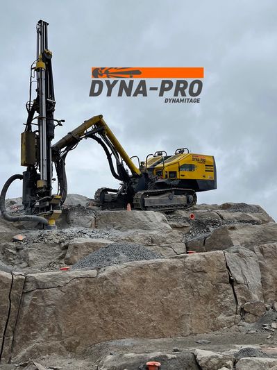 foreuse hydraulique pour forage de trous de dynamitage

forage dynamitage
dyna-pro dynamitage