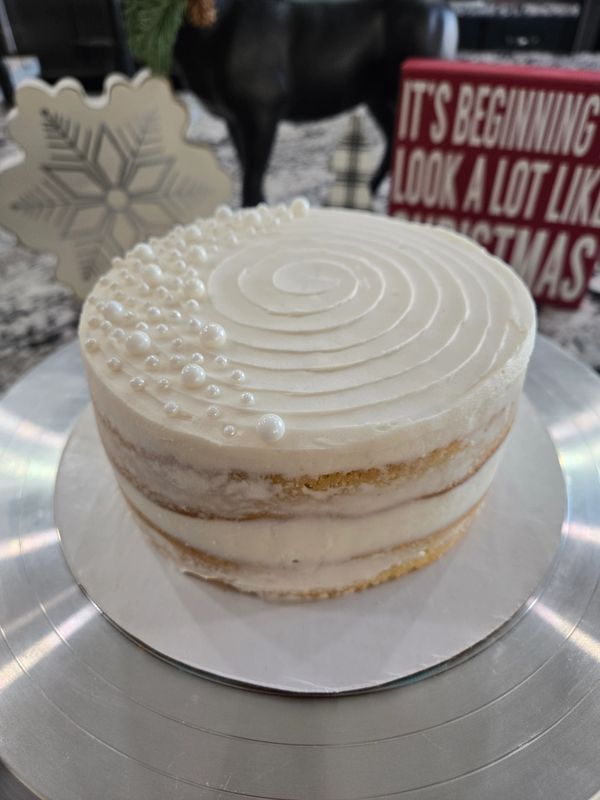 6-inch semi-naked vanilla cake