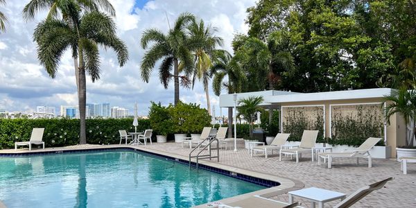 Palm Beach condos for sale that are pet friendly, Palm Beach pet friendly buildings