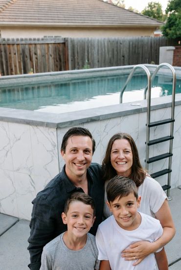 concrete swimming pool builder toronto
concrete swimming pool company barrie
concrete swimming pool