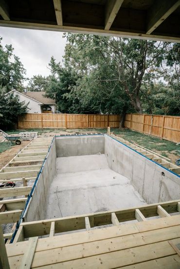 concrete swimming pool builder toronto
icf concrete swimming pool builder
icf pool builder toronto