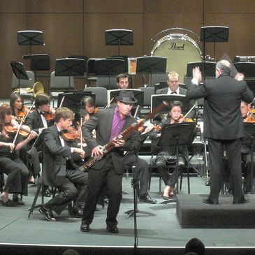 Daniel Nester performs the Mozart bassoon concerto with the USC orchestra, conducted by Yehuda Gilad