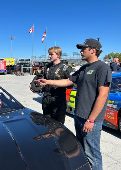 Crew Chief Alan Edsall communicates to Sam at Owosso Speedway (Ovid, MI)