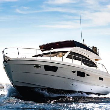 Long-haul yacht delivery