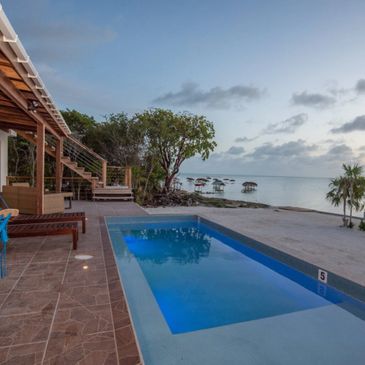 Pool at Secret Sunset Villa. secret beach. Airbnb Belize