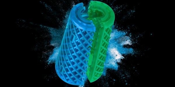 EDGE TOWAIR DOUBLE BLUE - GREEN on black background