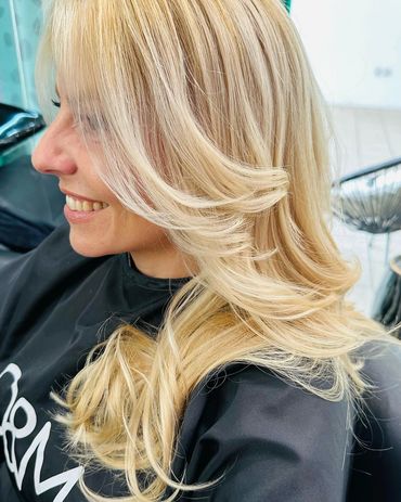 blond hair color, Pet friendly hair salon, Brisbane, Bethania