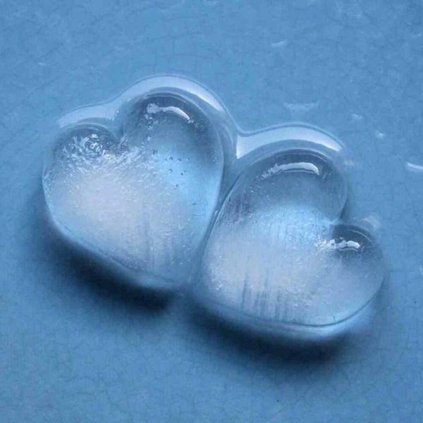 Ice Hearts Melting