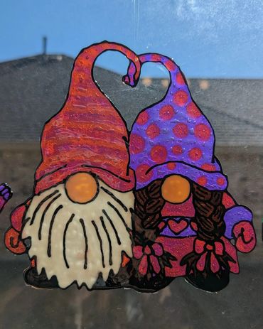 Loving Gnomes ready to decorate your house