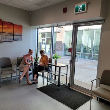 Victoria Botox® Clinic, by Dr. Ward. CoolSculpting, SkinVive, Juvederm, SkinMedica, Botox.