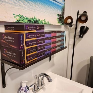 Vancouver Botox® Clinic, by Dr. Ward. CoolSculpting, SkinVive, SkinMedica, Juvederm, Botox.