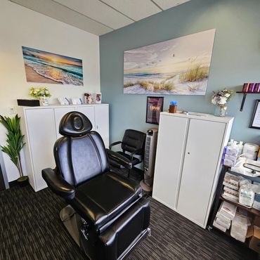 Surrey Botox® Clinic, by Dr. Ward. CoolSculpting, SkinVive, SkinMedica, Juvederm, Botox.