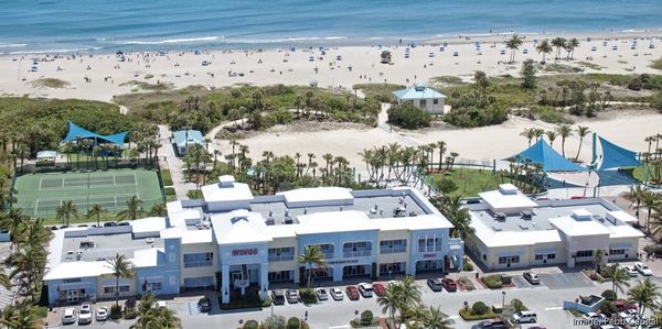 Beach chair and cabana rental for a relaxing day at Singer Island Beach.
