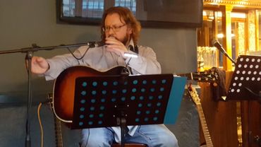 RGT Electric guitar,Acoustic Guitar, or music Lessons, ukulele,Bass Guitar, Banjo or Singing grades.