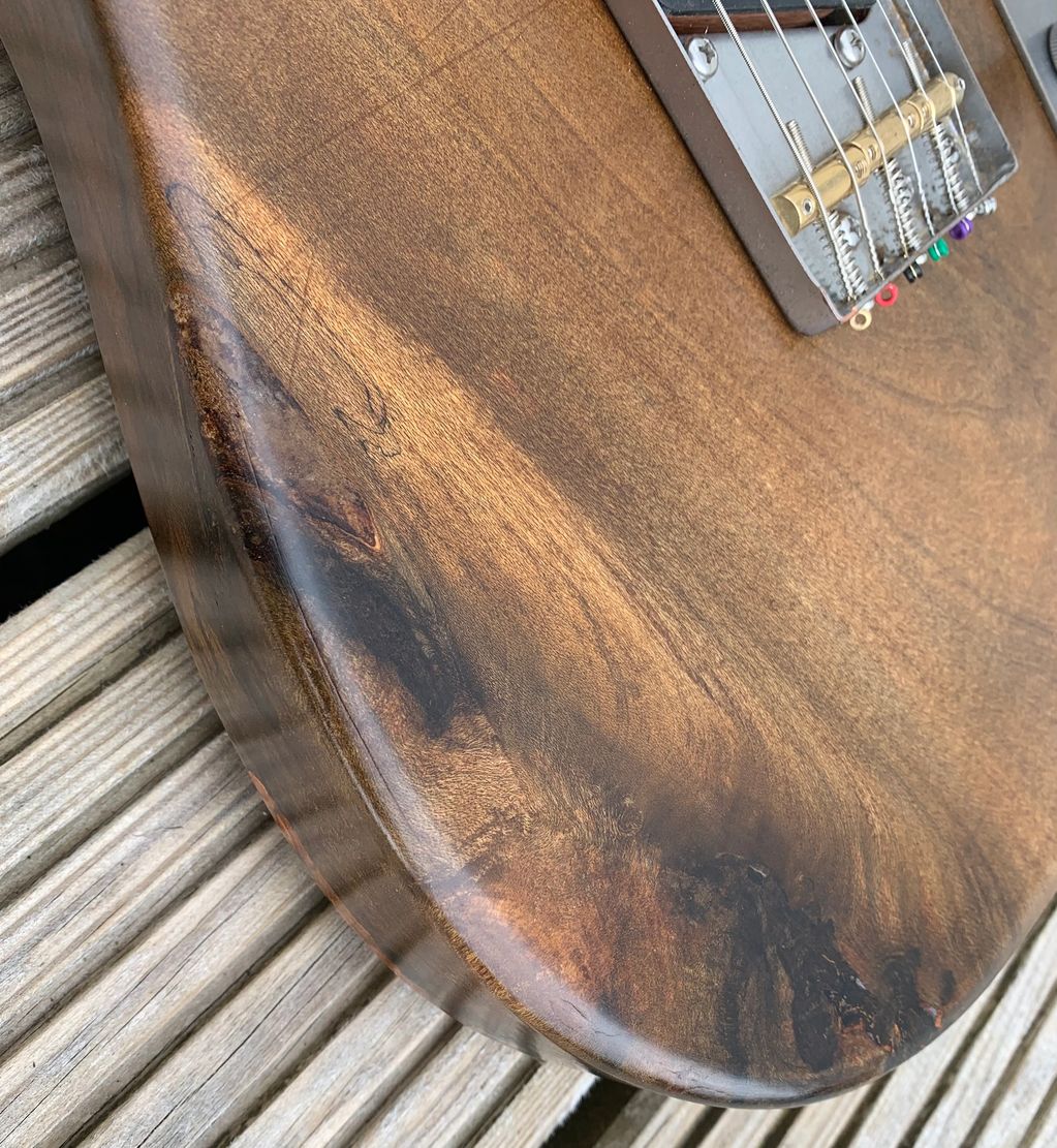 Custom electric guitar