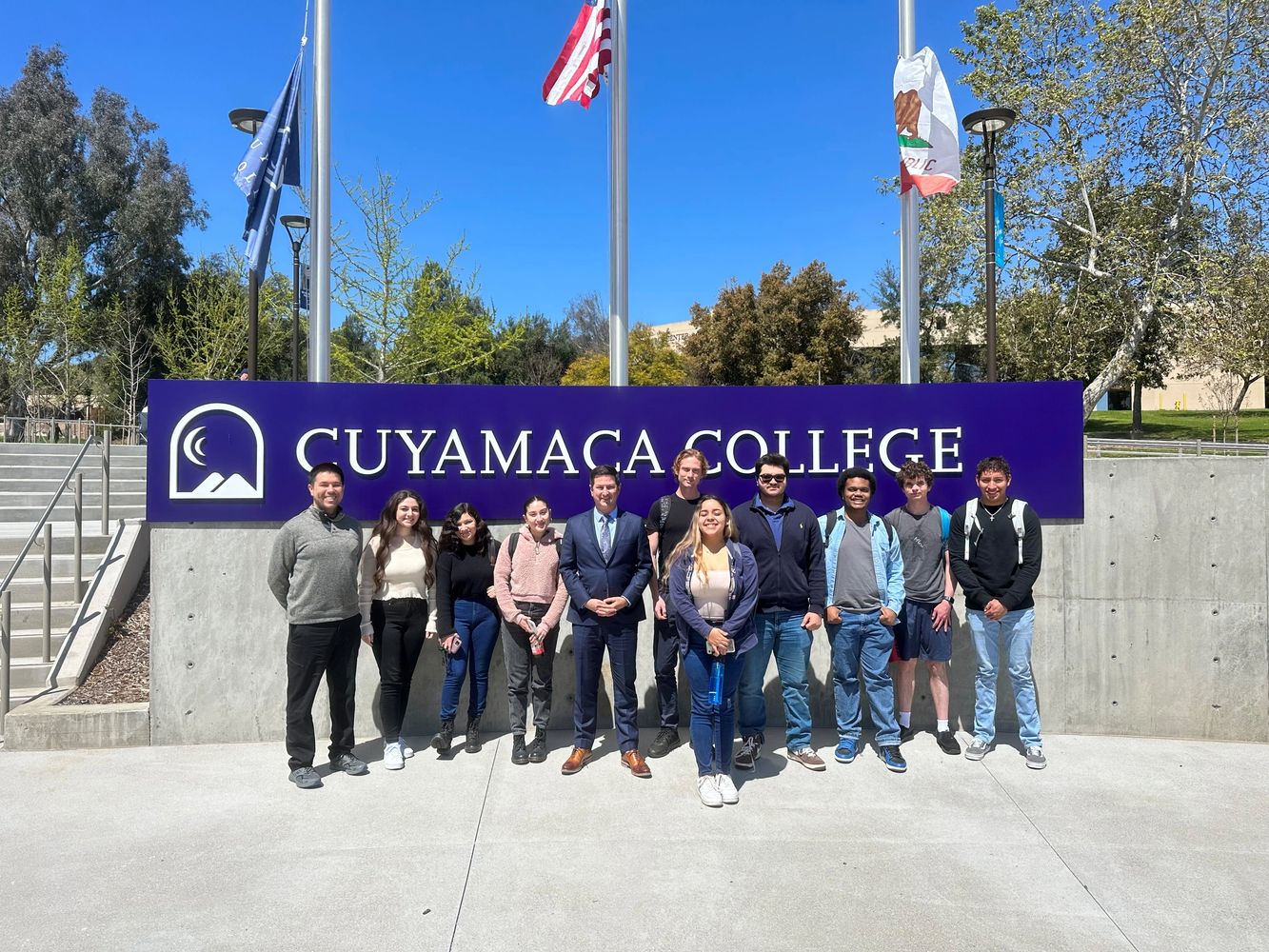 Cuyamaca College U.S. Government and Politics students with Assemblyman Christopher Ward
