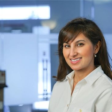 Portrait of Dr Melissa Farbod