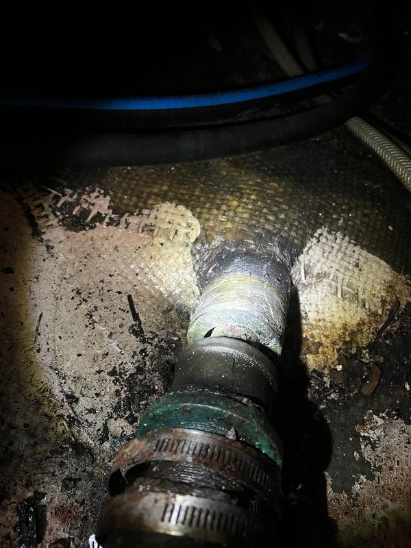 The old Shaft Seal after removal of rubber gland