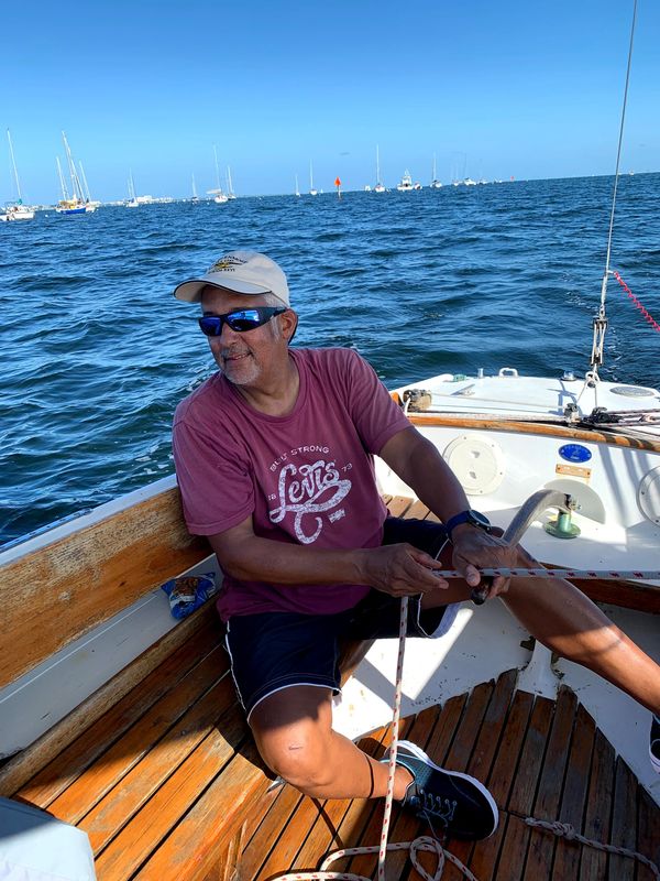 Learning to sail the Ensign 22