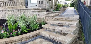 Retaining Wall Steps and Paver walkway