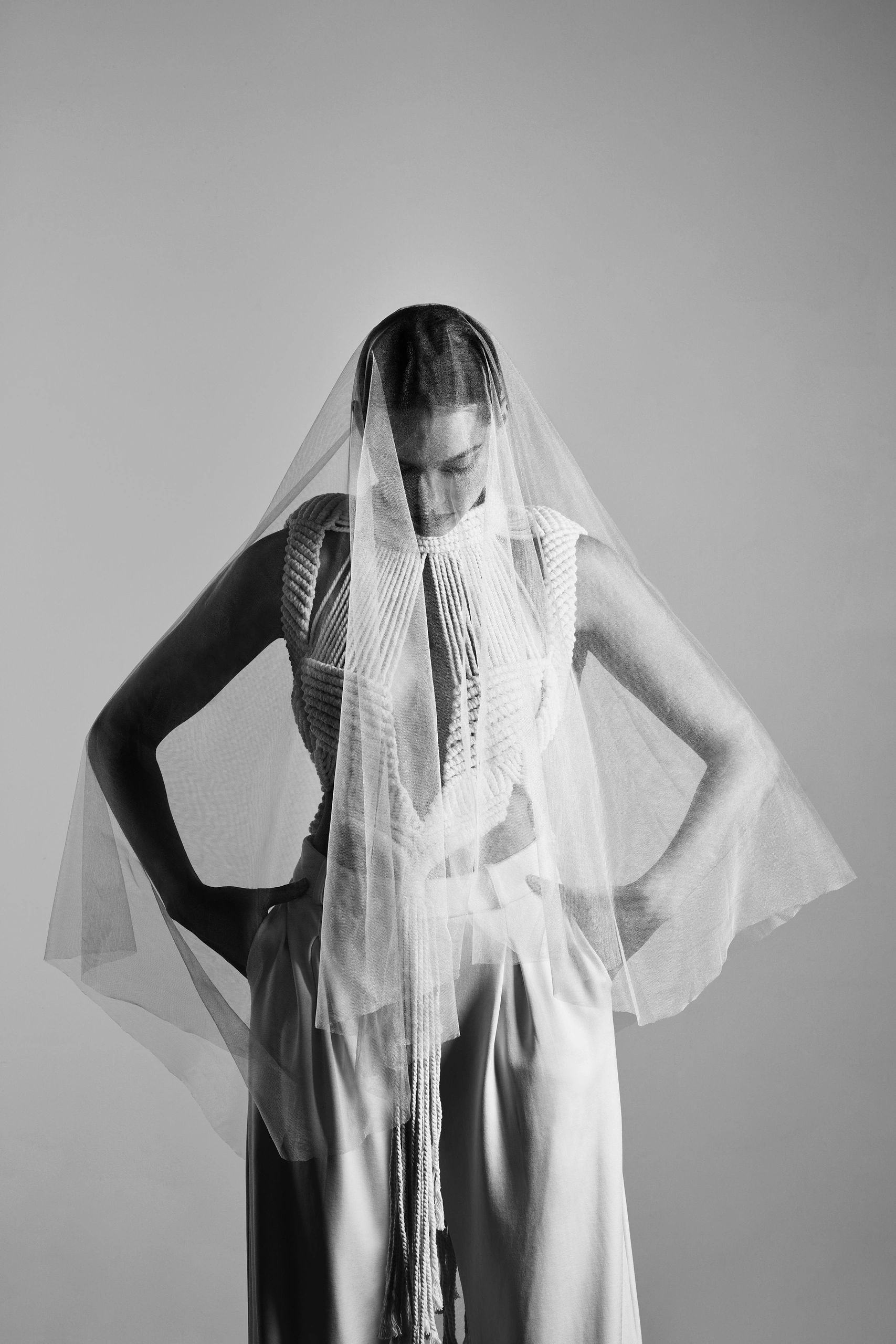 contemporary wedding. modern bride dress.